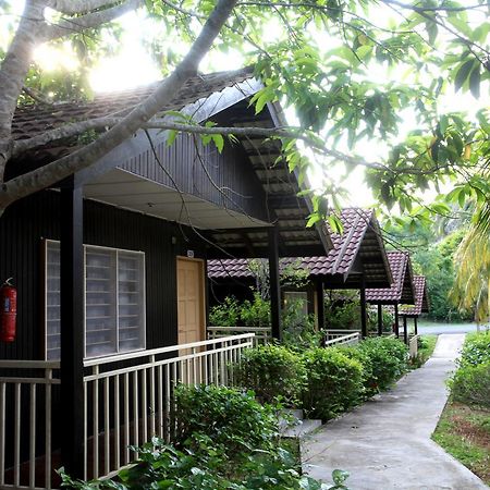 Jerantut Hill Resort Extérieur photo