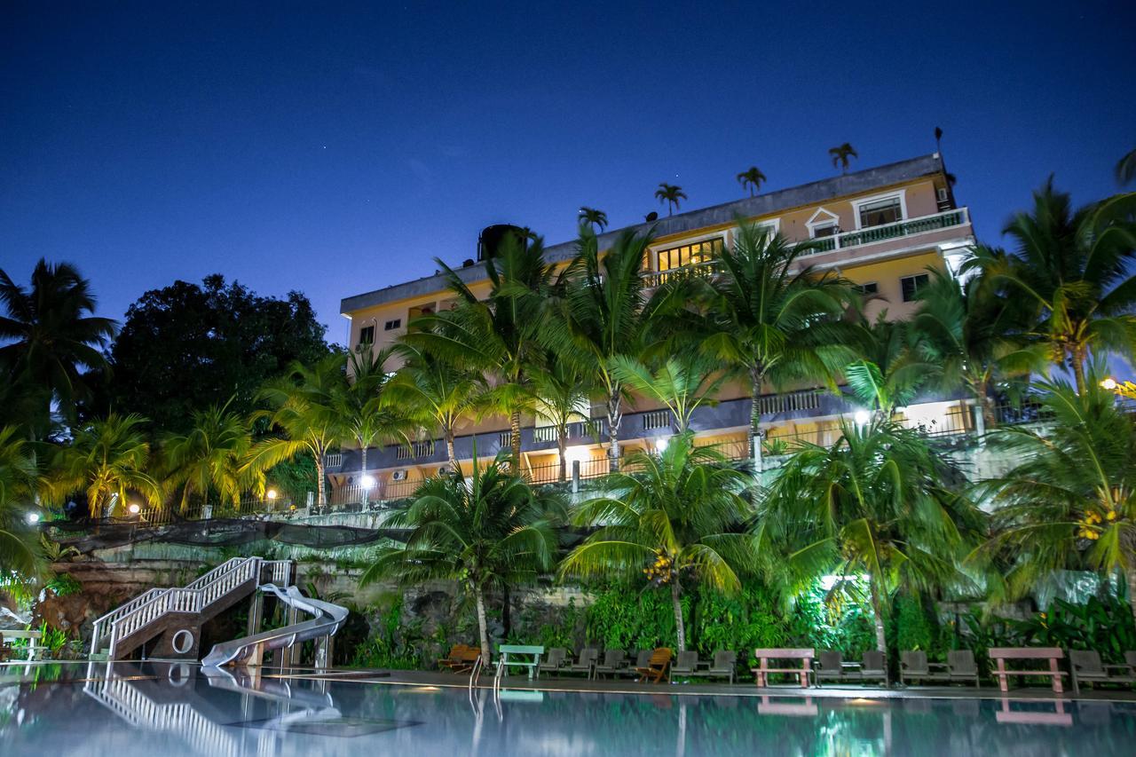 Jerantut Hill Resort Extérieur photo